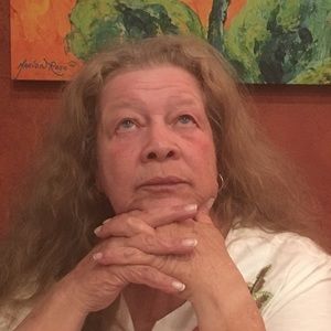 Meet your Posher, Beth